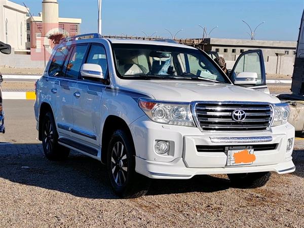 Toyota for sale in Iraq